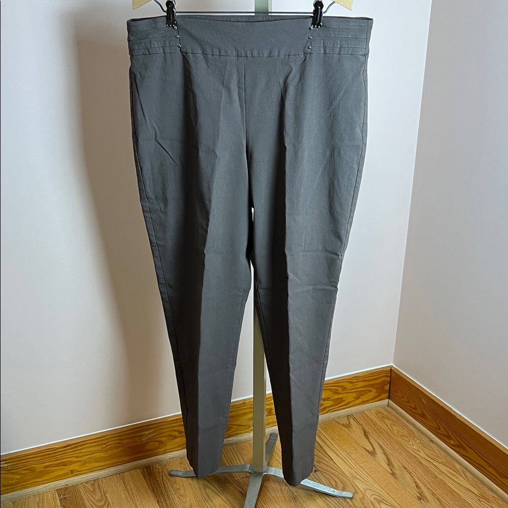 JM Collection Women's Gray/Taupe Trousers